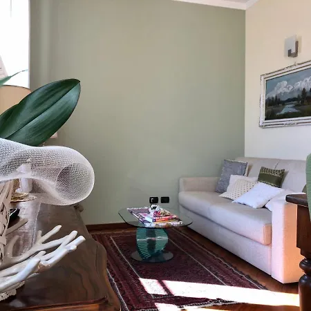 La Finestra Sul Apartment Como